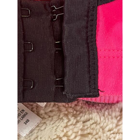Victoria's Secret Sports Bra VSX Pink with black Women's size 34D - Picture 4 of 8